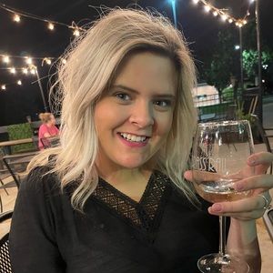 Meet your Posher, Karlee